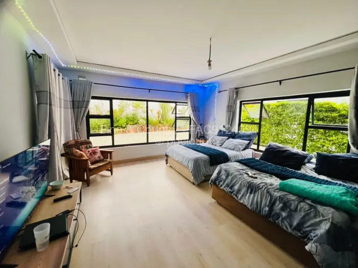 5 Bedroom House for Sale in Carrick Creagh Estate, Harare