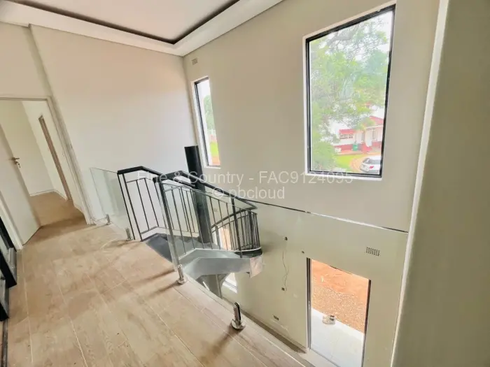 5 Bedroom House for Sale in Highlands, Harare