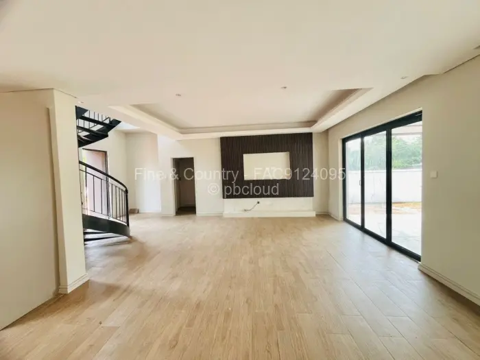 5 Bedroom House for Sale in Highlands, Harare