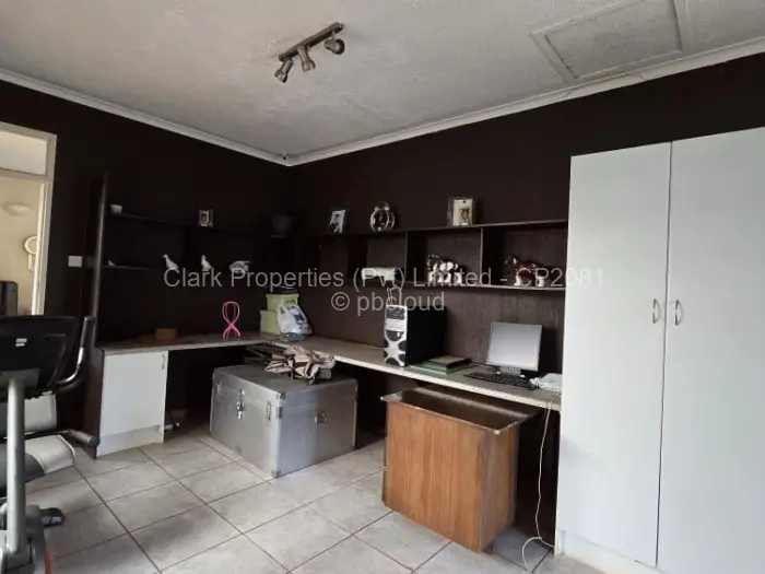 Townhouse/Cluster for Sale in Greendale North, Harare