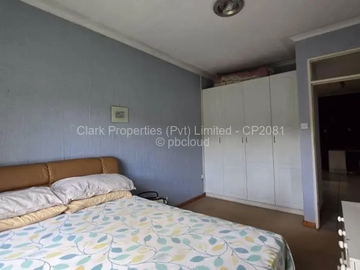 Townhouse/Cluster for Sale in Greendale North, Harare