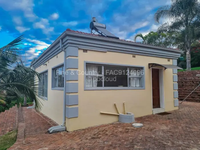 5 Bedroom House to Rent in Greystone Park