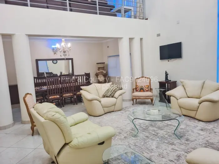 5 Bedroom House to Rent in Greystone Park