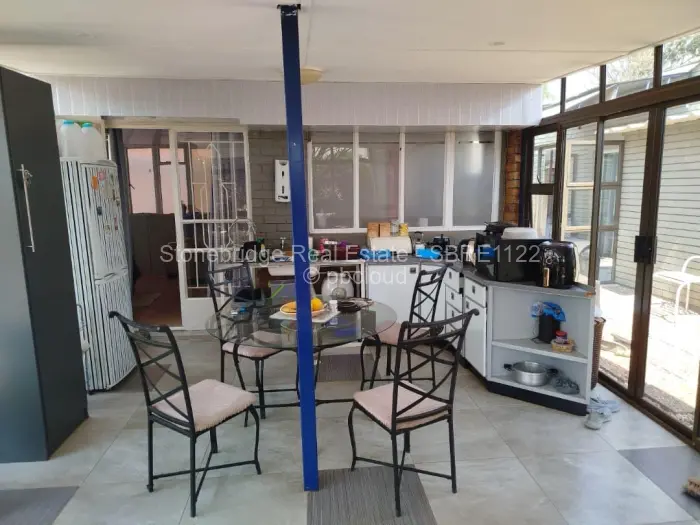 2 Bedroom House for Sale in Morningside Byo, Bulawayo