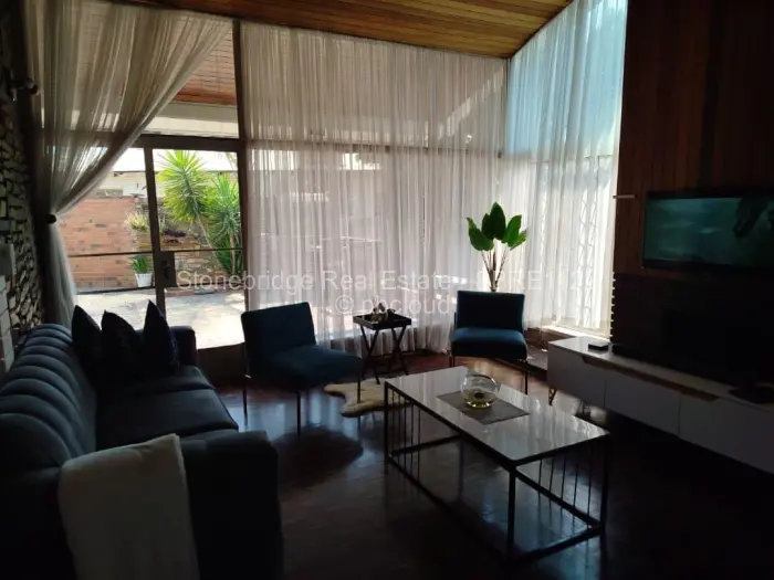 2 Bedroom House for Sale in Morningside Byo, Bulawayo