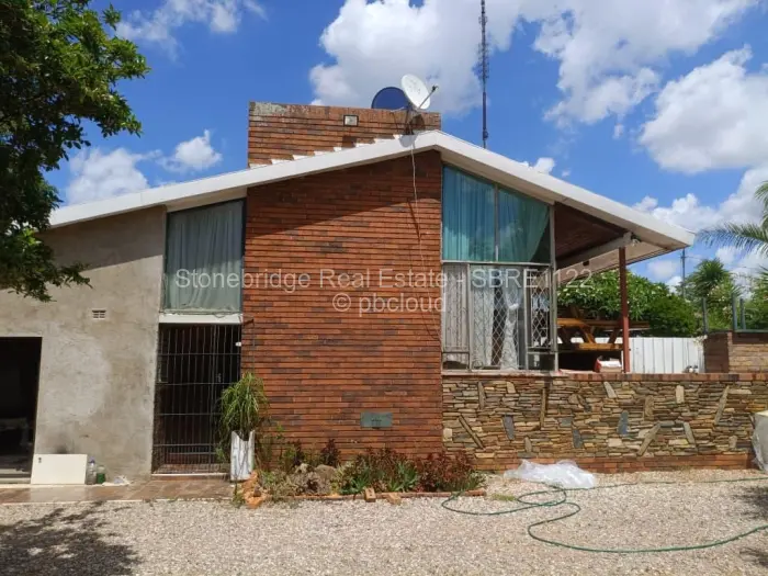 2 Bedroom House for Sale in Morningside Byo, Bulawayo