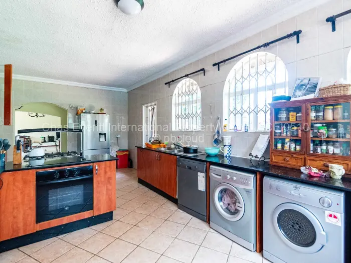 4 Bedroom House to Rent in Borrowdale