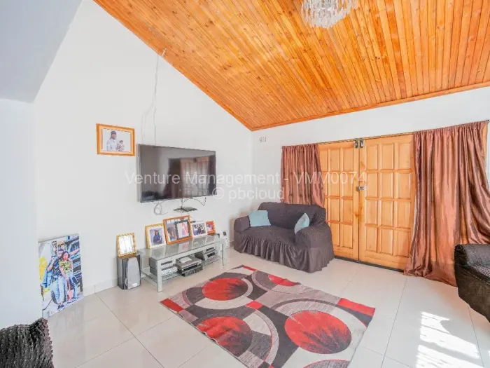 4 Bedroom House to Rent in Zimre Park, Harare