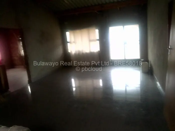 1 Bedroom House to Rent in Cowdray Park, Bulawayo