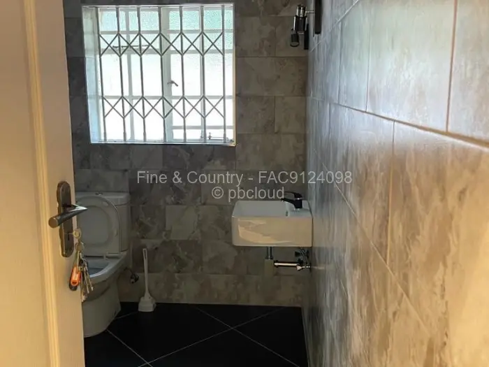 Townhouse/Cluster to Rent in Belgravia, Harare