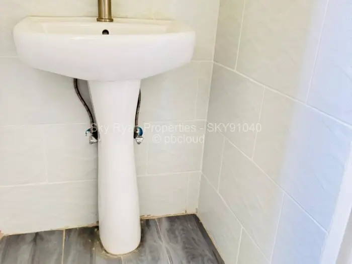 4 Bedroom House for Sale in Carrick Creagh Estate, Harare