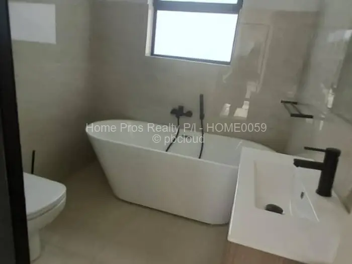 Townhouse/Cluster for Sale in Monavale, Harare