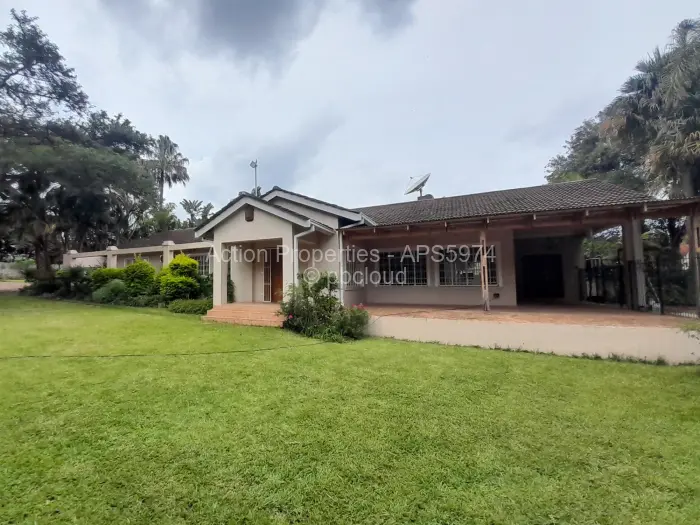 4 Bedroom House to Rent in Borrowdale, Harare