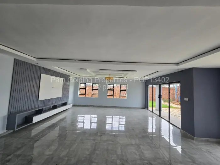 5 Bedroom House for Sale in Mount Pleasant Heights, Harare