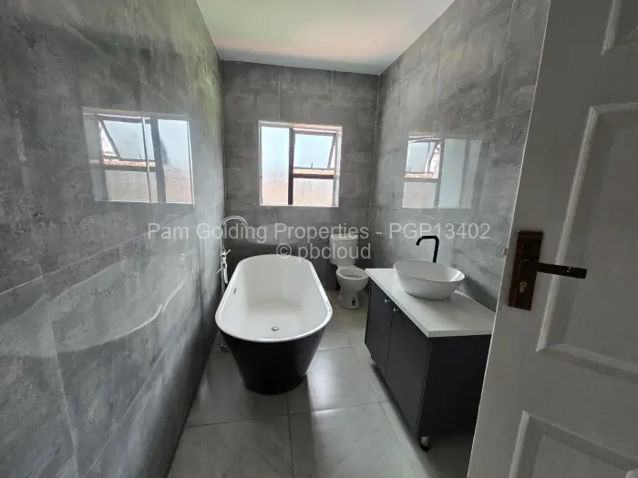 5 Bedroom House for Sale in Mount Pleasant Heights, Harare