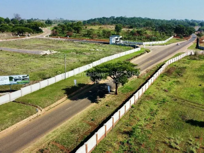 Residential Stand for Sale in Borrowdale Brooke, Harare