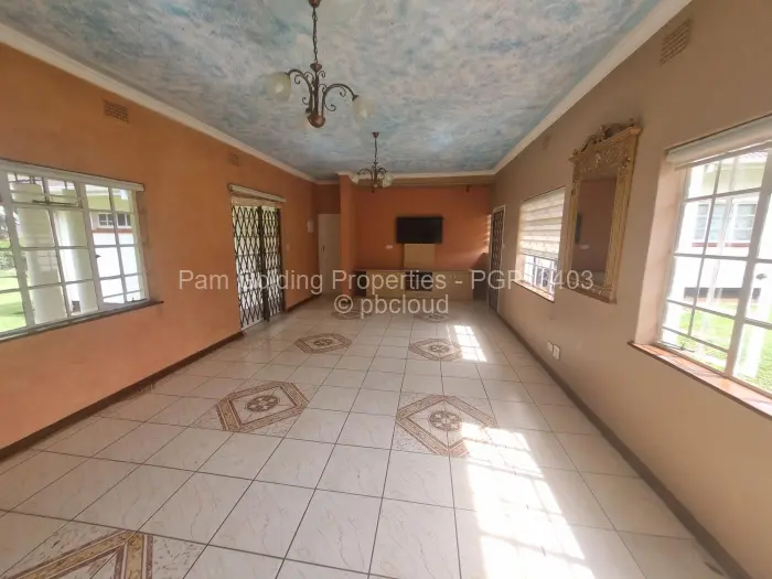 5 Bedroom House to Rent in Avondale West, Harare