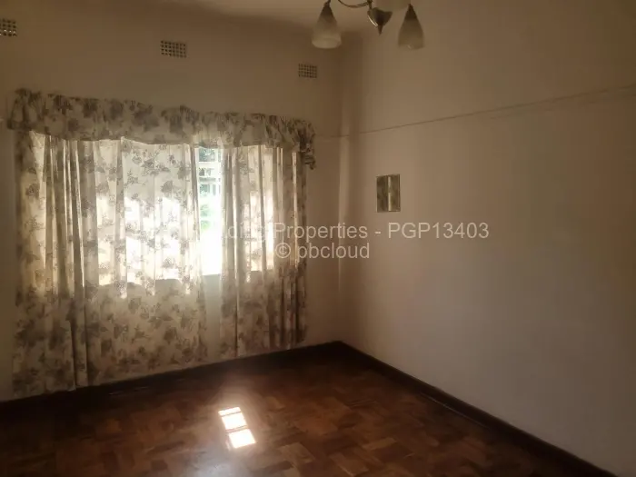 5 Bedroom House to Rent in Avondale West, Harare