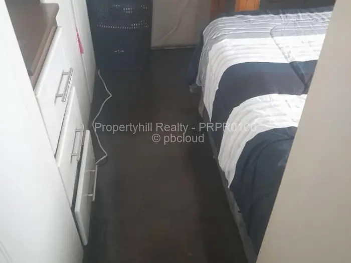 3 Bedroom House for Sale in Chitungwiza, Chitungwiza