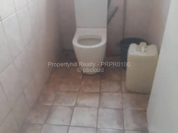 3 Bedroom House for Sale in Chitungwiza, Chitungwiza