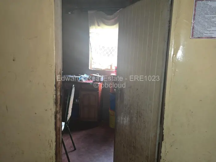 3 Bedroom House for Sale in Glen View, Harare