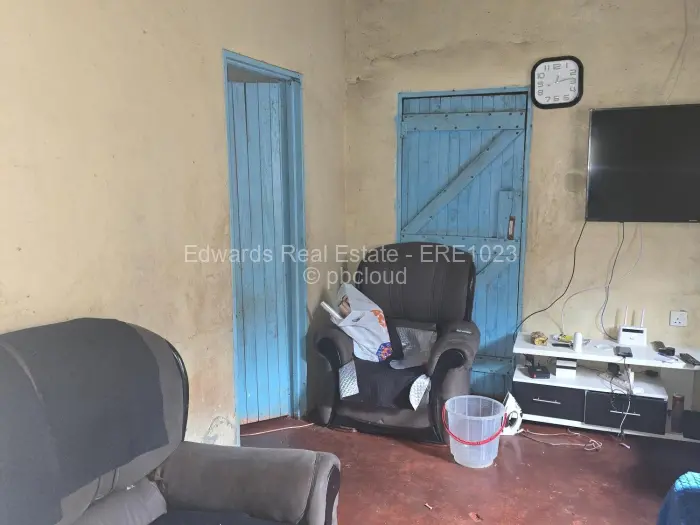 3 Bedroom House for Sale in Glen View, Harare