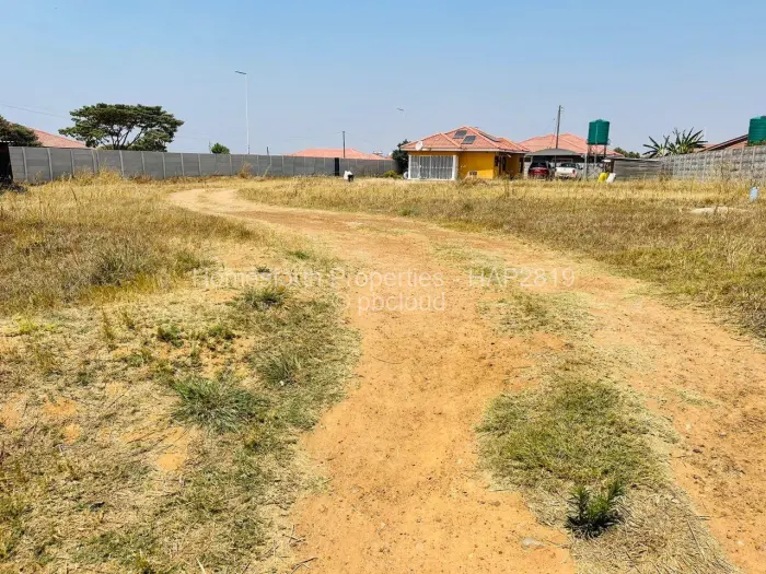 3 Bedroom Cottage/Garden Flat for Sale in Zimre Park, Harare