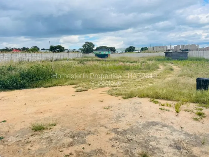 3 Bedroom Cottage/Garden Flat for Sale in Zimre Park, Harare