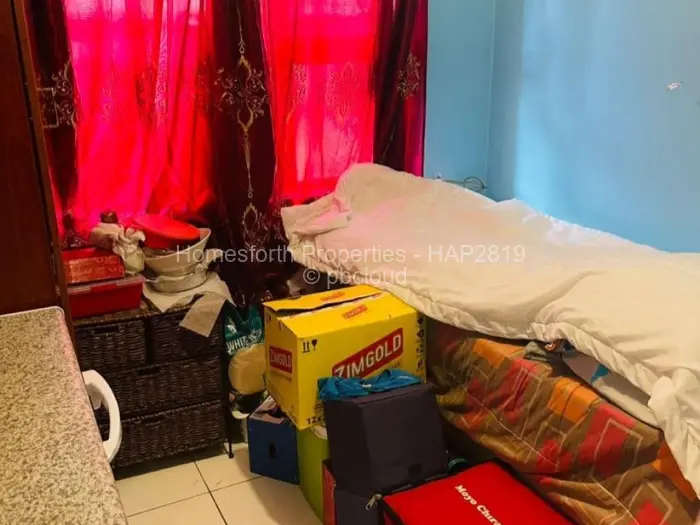 3 Bedroom Cottage/Garden Flat for Sale in Zimre Park, Harare