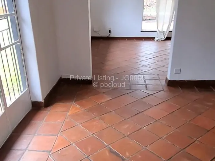 2 Bedroom House to Rent in Greendale, Harare
