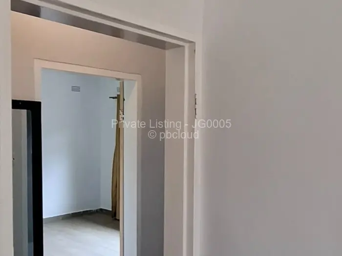 2 Bedroom House to Rent in Greendale, Harare