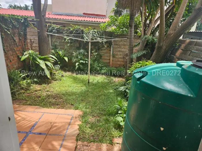 2 Bedroom Cottage/Garden Flat to Rent in Avondale, Harare