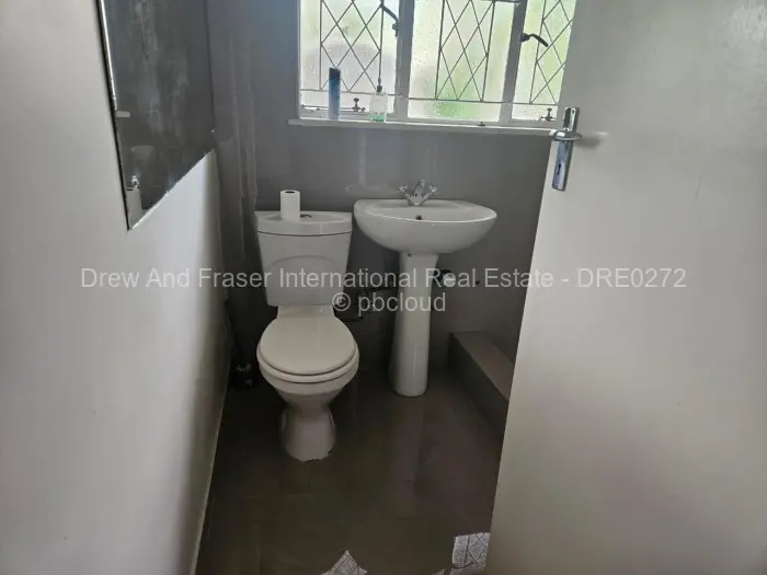 2 Bedroom Cottage/Garden Flat to Rent in Avondale, Harare