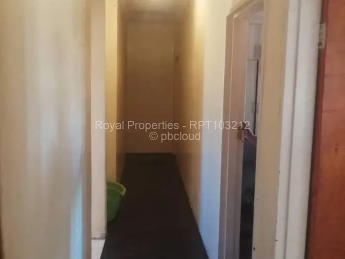 3 Bedroom House for Sale in Waterfalls, Harare