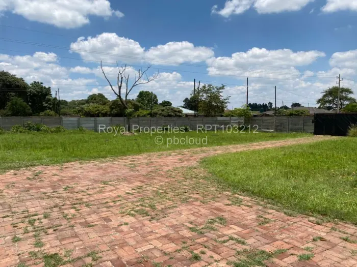 3 Bedroom House for Sale in Waterfalls, Harare