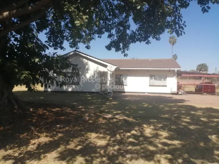 3 Bedroom House for Sale in Waterfalls, Harare