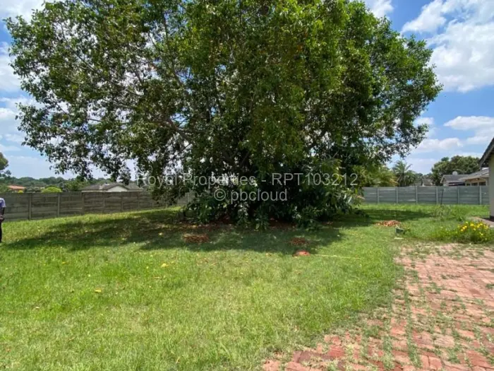 3 Bedroom House for Sale in Waterfalls, Harare