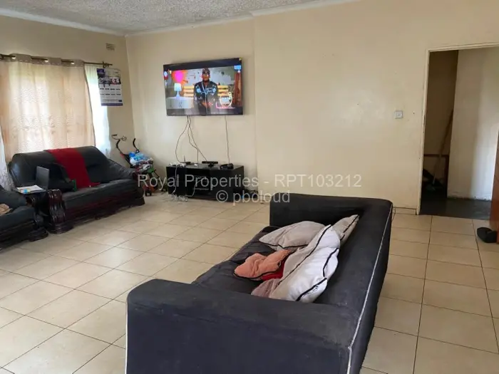 3 Bedroom House for Sale in Waterfalls, Harare