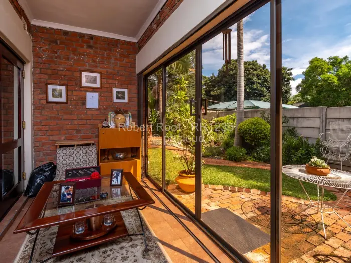 Townhouse/Cluster for Sale in Newlands, Harare