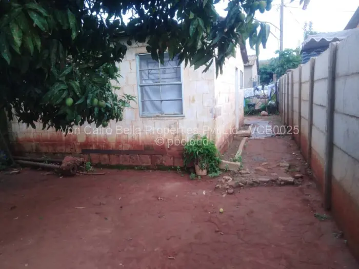 2 Bedroom House for Sale in Mufakose, Harare