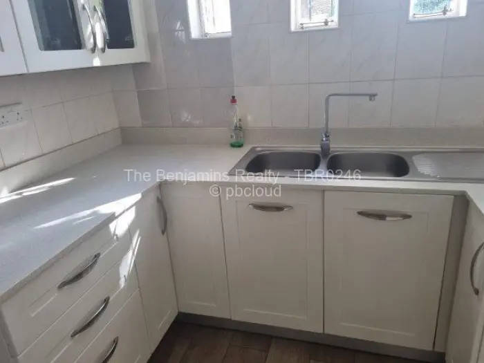 Flat/Apartment to Rent in Strathaven, Harare