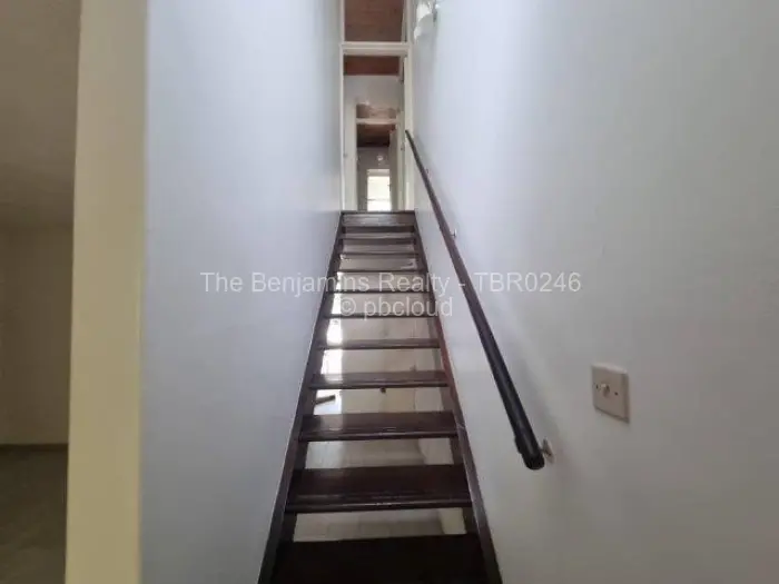 Flat/Apartment to Rent in Strathaven, Harare