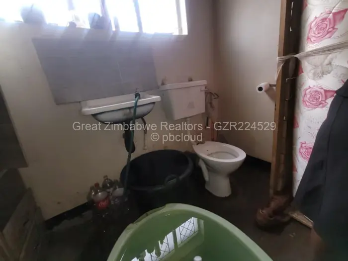 4 Bedroom House for Sale in Masvingo, Masvingo