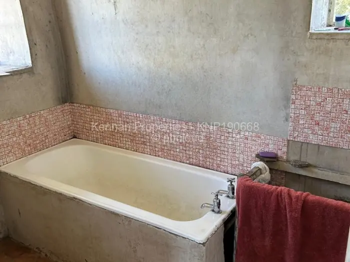2 Bedroom House for Sale in Nyanga, Nyanga