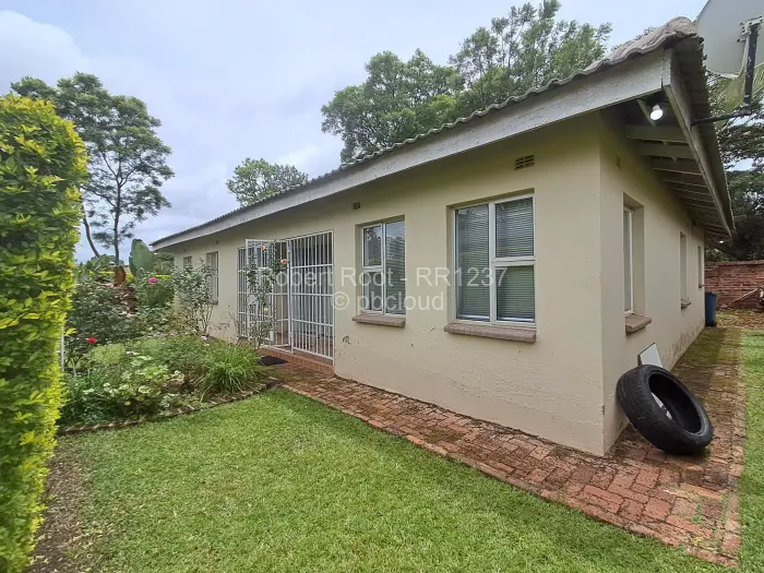 Townhouse/Cluster to Rent in Greendale, Harare