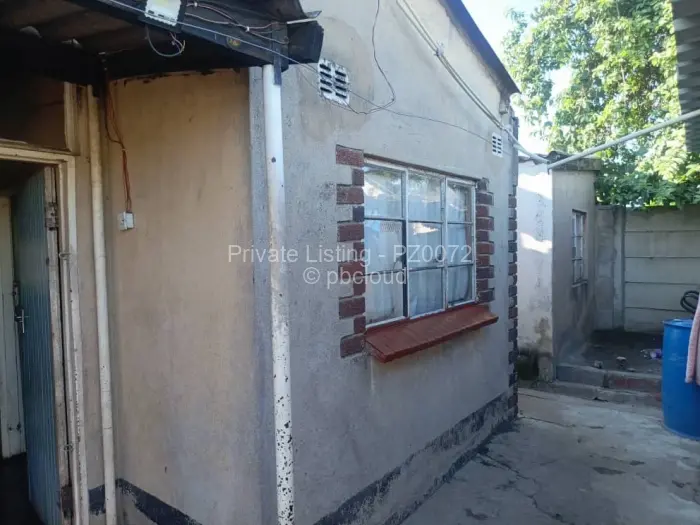 House for Sale in Highfield, Harare