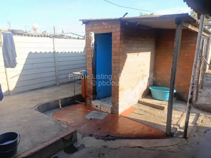 House for Sale in Highfield, Harare