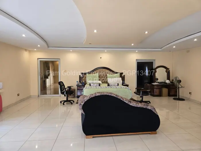 8 Bedroom House for Sale in Mount Pleasant, Harare