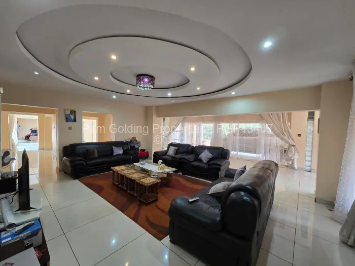 8 Bedroom House for Sale in Mount Pleasant, Harare