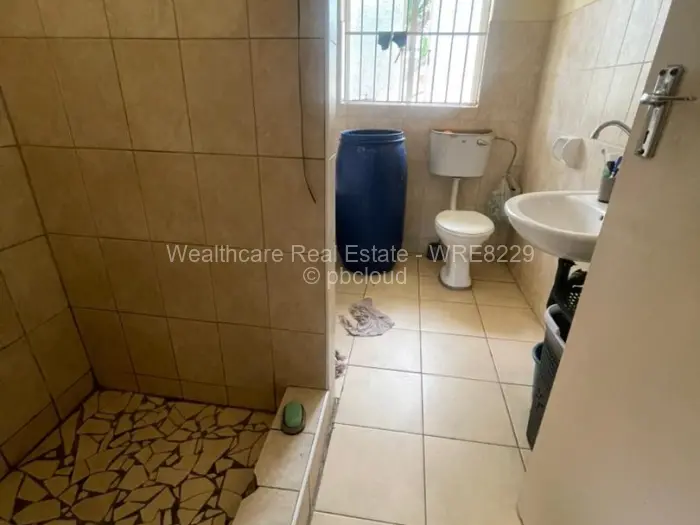 3 Bedroom House for Sale in Mainway Meadows, Harare